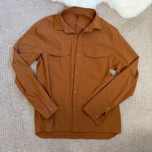 Lululemon Men's Brown Button-Up Shirt M